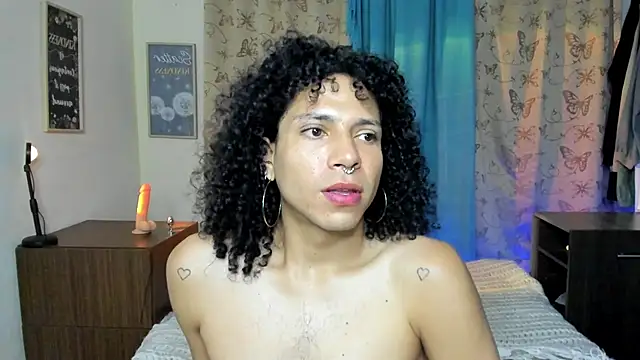 Angel White25 online show from January 7, 12:37 am