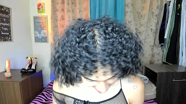 Angel White25 online show from May 16, 4:10 am