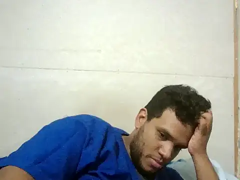 josecamsex27 online show from March 31, 12:01 am