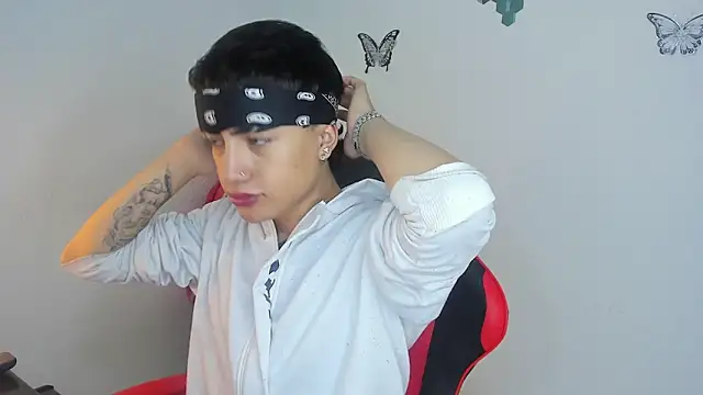 ThiagoDV online show from December 5, 4:03 pm