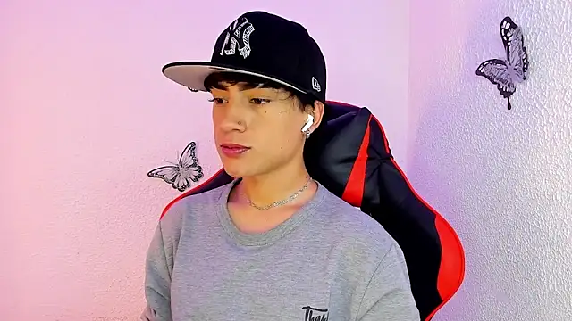 ThiagoDV online show from February 6, 9:55 pm