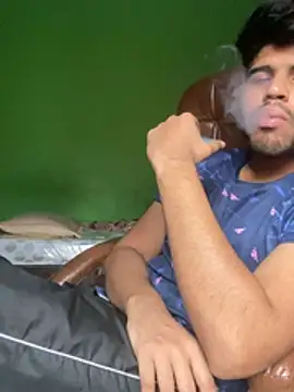 hotyyyyjonny online show from May 7, 4:01 am