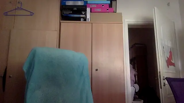 bubblemaleass35 online show from November 12, 11:49 am