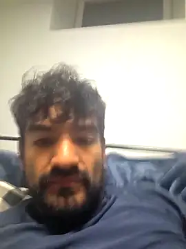 piggylatino online show from May 10, 1:07 am