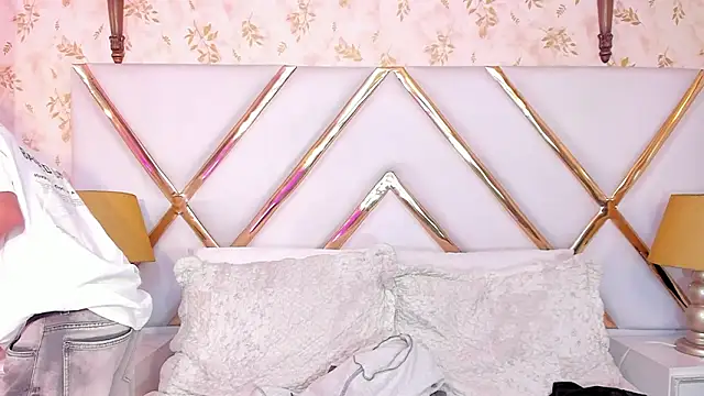 JacobRusso online show from February 4, 9:32 pm