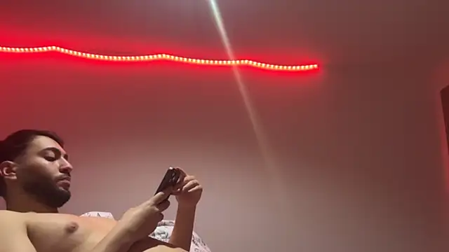 isakm7 online show from November 28, 6:43 pm