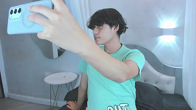 nathan bell online show from December 4, 3:35 am