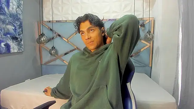 MattFiore online show from January 31, 7:11 pm