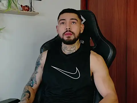 tristancolt online show from November 26, 4:10 pm