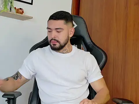 tristancolt online show from November 24, 9:05 pm