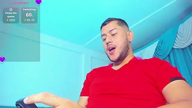 Latino Hot Boy online show from November 21, 8:08 pm