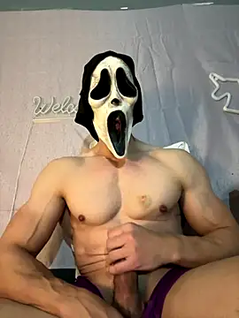 Luna MaskedMan online show from November 24, 7:09 am