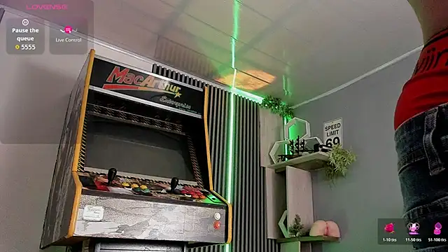 Ethan king  online show from March 19, 9:29 pm