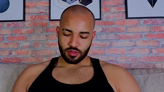 Chris Varden online show from April 27, 8:03 pm