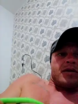 patraick online show from December 20, 12:18 am