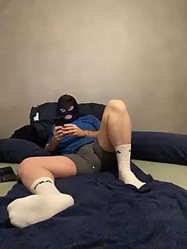 PlayWithMe95 online show from February 6, 9:55 pm