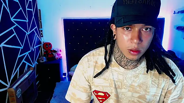 Zero-X9 online show from March 26, 8:57 pm