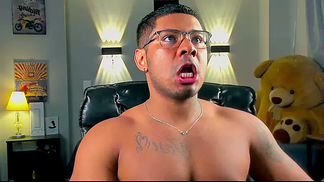 LEONHDZ online show from December 14, 10:28 pm