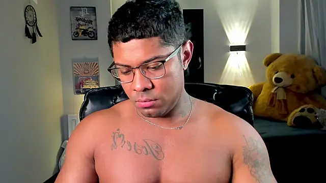 LEONHDZ online show from November 26, 8:06 am