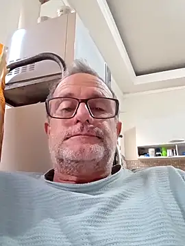 nard53 online show from May 3, 11:46 am