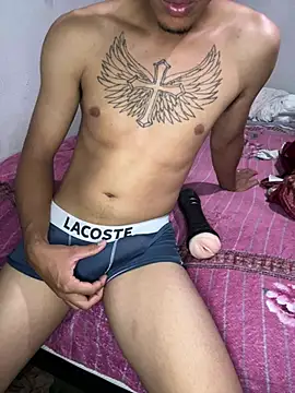 paugrande62 online show from June 22, 1:48 pm