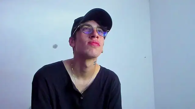 Dio  morningstar online show from November 19, 4:40 pm