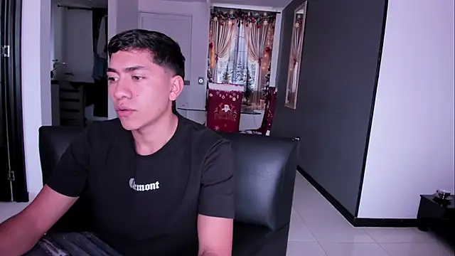 ATLASVANDRAKE online show from December 2, 7:28 pm