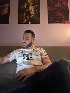 UnfilledOffal online show from March 10, 3:56 am