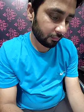 Cute Lucky online show from April 27, 6:46 pm