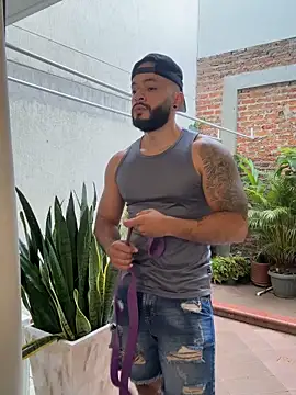 Mike savage3 online show from April 28, 12:21 pm