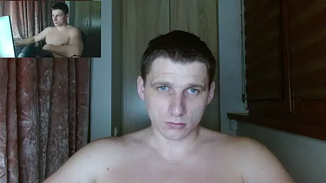 Poliglotjoe1 online show from April 3, 7:10 pm