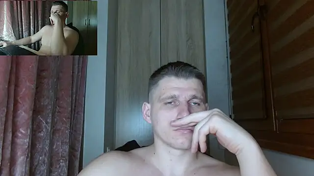 Poliglotjoe1 online show from April 4, 7:11 pm