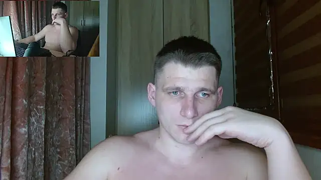 Poliglotjoe1 online show from April 5, 9:33 pm