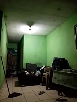 DestinedSpark23 online show from February 3, 3:15 am