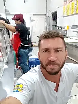 RobertoLuiz84 online show from April 29, 5:30 pm