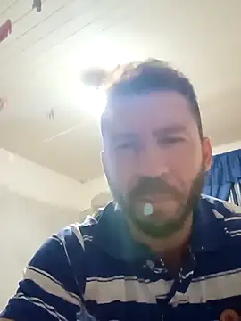RobertoLuiz84 online show from May 3, 2:03 am