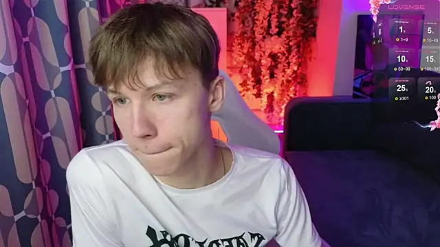 cuMte boy online show from April 26, 1:25 am