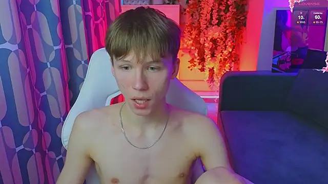 cuMte boy online show from April 24, 1:30 am