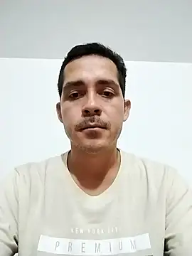 Logan hetero1 online show from December 3, 5:13 am