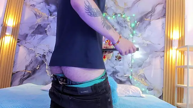 Dantee Dark online show from December 17, 8:26 pm