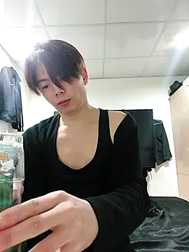 twtung tung online show from November 28, 2:41 pm