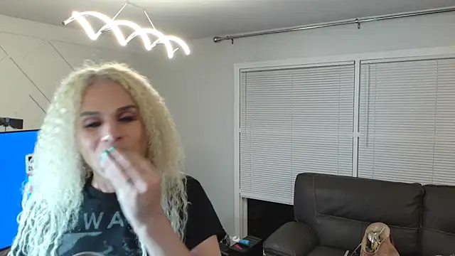 Babyboobabybye08 online show from March 11, 10:11 am