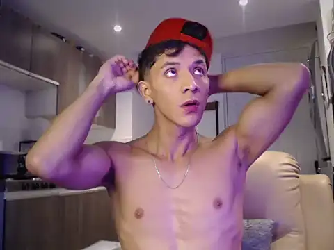 soyleonardo1 online show from November 30, 7:10 am