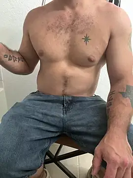 2addictivelyhorny online show from June 11, 7:28 am
