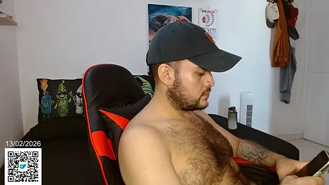 holegape online show from February 13, 4:34 pm