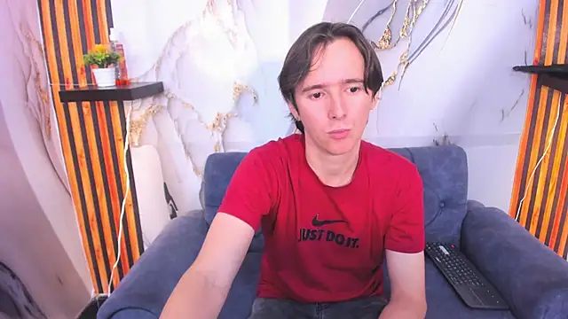 Aaron LatinMen2 online show from December 3, 8:26 pm