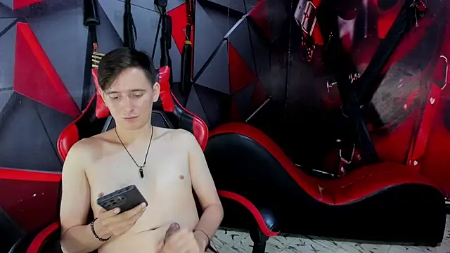 Aaron LatinMen2 online show from January 7, 12:59 am