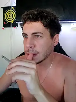 gonzalito222 online show from January 31, 7:11 pm