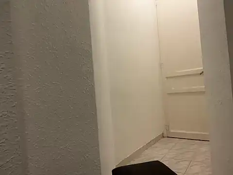 esleider12 online show from December 17, 12:12 pm