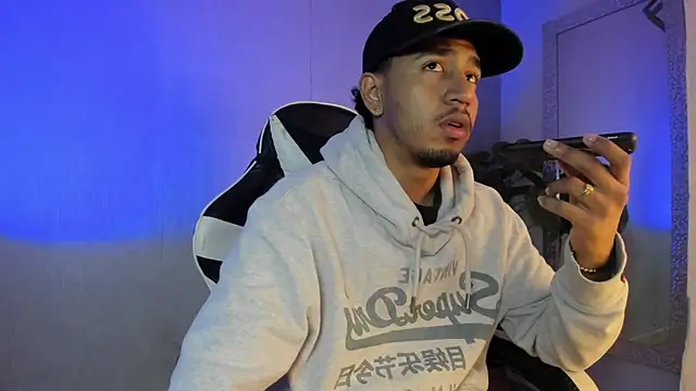 Brand Collins online show from February 21, 11:33 am